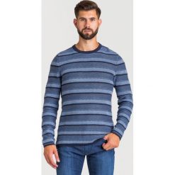 SWETER JOOP! JEANS. Niebieskie swetry męskie xl, z aplikacjami, z bawełny, z okrągłym kołnierzem. Za 359,40 zł.