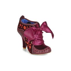 Botki Irregular Choice TEENAGE ABIGAIL. Czerwone botki damskie Irregular Choice, bez obcasa, bez zapięcia. Za 539,00 zł.
