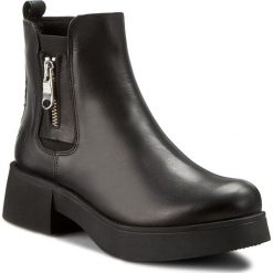 Botki KARINO - 1840/076-F Czarny. Czarne buty zimowe damskie marki Karino, ze skóry, na obcasie. W wyprzedaży za 229,00 zł.