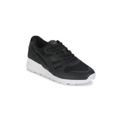 Buty Diadora N9000 MM. Czarne trampki i tenisówki damskie Diadora, bez wzorów, bez zapięcia. Za 471,20 zł.