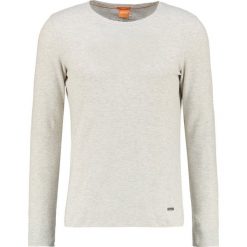 Swetry klasyczne męskie: BOSS Orange TERRIS SLIM FIT Sweter offwhite