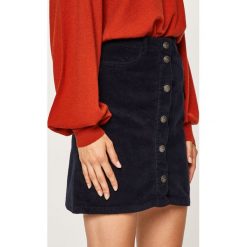 Only - Spódnica. Niebieskie spódniczki damskie ONLY, na co dzień, s, bez wzorów, z elastanu, casualowe, mini, proste. W wyprzedaży za 69,90 zł.