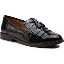 Lordsy CAPRICE - 9-24200-23 Black Patent 018. Czarne półbuty damskie Caprice, bez wzorów, ze skóry, bez obcasa, na obcasie, bez zapięcia. W wyprzedaży za 239,00 zł.