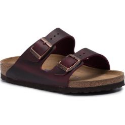Klapki BIRKENSTOCK - Arizona Bs 1014265 Zinfandel. Czerwone klapki damskie Birkenstock, bez wzorów, ze skóry, bez obcasa. Za 369,00 zł.
