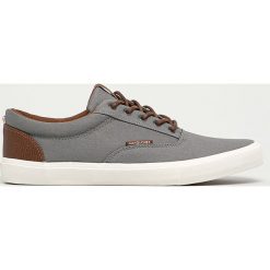 Jack & Jones - Buty. Szare sneakersy męskie Jack & Jones, z okrągłym noskiem, na sznurówki. Za 189,90 zł.