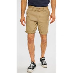 Quiksilver - Szorty. Szare spodenki i szorty męskie Quiksilver, bez wzorów, z elastanu, casualowe. W wyprzedaży za 139,90 zł.