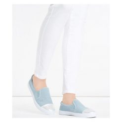 Niebieskie Slip On Lenny. Niebieskie trampki damskie slip on Born2be. Za 49,99 zł.
