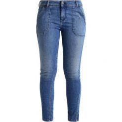 Teddy Smith WORK MID RISE A Jeansy Slim Fit blue denim. Niebieskie rurki damskie marki Teddy Smith. W wyprzedaży za 209,30 zł.