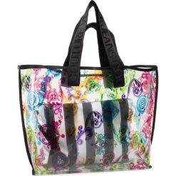 Torebka VERSACE JEANS COUTURE - E1VVBBI4 71492 982. Torebki klasyczne damskie Versace Jeans Couture, bez wzorów, z jeansu, klasyczne, bez dodatków. W wyprzedaży za 349,00 zł.