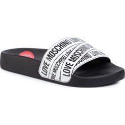 Klapki LOVE MOSCHINO - JA28032G1AIA0100 Bianco. Białe klapki damskie Love Moschino, bez wzorów, z tworzywa sztucznego, bez obcasa. Za 449,00 zł.