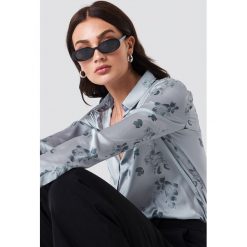Koszule wiązane damskie: NA-KD Trend Srebrna koszula z nadrukiem – Silver