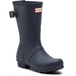 Kalosze HUNTER - Orig Black Adj Short WFS1013RMA Navy. Niebieskie kalosze damskie Hunter, bez wzorów, z tworzywa sztucznego. W wyprzedaży za 389,00 zł.