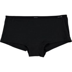 Pełne figi w kolorze czarnym. Czarne majtki dziewczęce Skiny Girls, z materiału. W wyprzedaży za 25,95 zł.