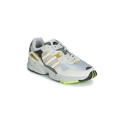 Buty adidas YUNG 96. Brązowe trampki męskie Adidas, bez wzorów, bez zapięcia. Za 439,00 zł.