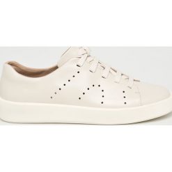 Camper - Buty. Brązowe buty sportowe męskie Camper, ze skóry, na sznurówki. W wyprzedaży za 339,90 zł.