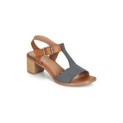 Sandały Casual Attitude JALIYAPEK. Niebieskie sandały damskie marki Casual Attitude, bez wzorów, casualowe, bez obcasa, bez zapięcia. Za 219,00 zł.