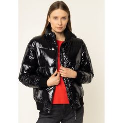 Kurtka puchowa Calvin Klein Jeans Shiny J20J212905. Czarne kurtki damskie Calvin Klein Jeans, m, bez wzorów, z jeansu, bez kaptura. W wyprzedaży za 639,00 zł.