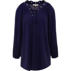 MICHAEL Michael Kors SCALLOP EDGE Bluzka true navy. Czarne bluzki damskie marki Fille Du Couturier, z bawełny. Za 689,00 zł.