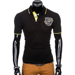 Koszulka męska polo z nadrukiem S905 - czarna. Czarne koszulki męskie Ombre Clothing, s, z nadrukiem, bez rękawów. Za 14,99 zł.
