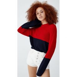 Sweter w kolorowe bloki. Szare swetry klasyczne damskie Pull&Bear. Za 59,90 zł.