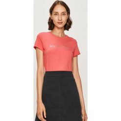 Marc O'Polo - T-shirt. Różowe bluzki damskie Marc O'Polo, s, z nadrukiem, z bawełny, z okrągłym kołnierzem. Za 119,90 zł.