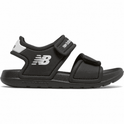 New Balance IOSPSDBK. Sandały chłopięce New Balance, z materiału. W wyprzedaży za 89,99 zł.