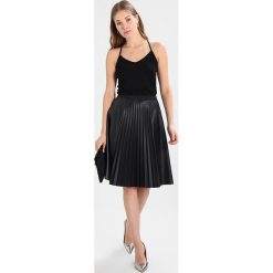 Topy damskie: Culture MILLO Top black