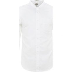 J.CREW OXFORD BAND COLLAR Koszula white. Białe koszule męskie marki J.CREW, z bawełny. Za 379,00 zł.