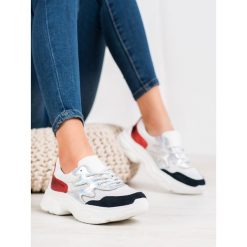 SkÓrzane kolorowe sneakersy. Sneakersy damskie FILIPPO, ze skóry. Za 169,90 zł.