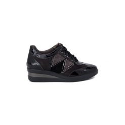 Buty Melluso ALLACCIATA BLACK. Czarne trampki i tenisówki damskie marki Melluso, bez wzorów, bez zapięcia. Za 436,49 zł.