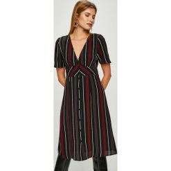 Answear - Sukienka. Brązowe sukienki mini ANSWEAR, na co dzień, l, z elastanu, casualowe, z krótkim rękawem, proste. Za 149,90 zł.
