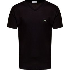 T-shirt LACOSTE. Białe t-shirty męskie Lacoste, m, z nadrukiem, z bawełny, klasyczne. Za 250,00 zł.