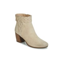 Botki Geox D NEW LUCINDA. Brązowe botki damskie Geox, bez obcasa, bez zapięcia. Za 463,20 zł.
