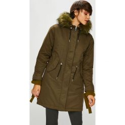 Medicine - Parka Hand Made. Brązowe parki damskie marki MEDICINE, s, z bawełny, z kapturem. W wyprzedaży za 129,90 zł.