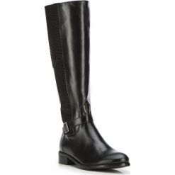 Buty damskie. Czarne kozaki damskie Wittchen, na zimę, z bawełny, eleganckie, bez obcasa, na płaskiej podeszwie, na klamry. W wyprzedaży za 509,91 zł.