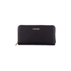 Portfele Calvin Klein Jeans K60K604603. Czarne portfele damskie marki Calvin Klein Jeans, z jeansu. Za 306,93 zł.
