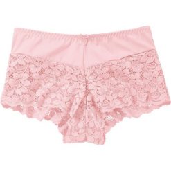 Figi "maxi panty" bonprix pastelowy jasnoróżowy. Różowe panty damskie bonprix, w koronkowe wzory. Za 24,99 zł.