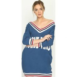 Bluzy damskie: Niebieska Bluza Vogue