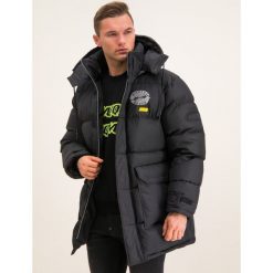 Kurtka puchowa MCQ Alexander McQueen 47386 RNQ20 1000. Czarne kurtki męskie McQ Alexander McQueen, m, bez wzorów, z poliesteru, bez kaptura. W wyprzedaży za 1959,00 zł.