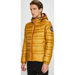 Scotch & Soda - Kurtka. Brązowe płaszcze męskie Scotch & Soda, s, bez wzorów, z poliesteru, krótkie, z kapturem. W wyprzedaży za 629,90 zł.