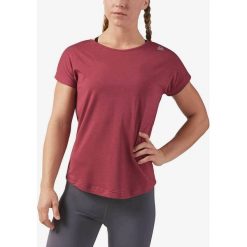 Reebok Koszulka Czerwony. Czerwone topy sportowe damskie Reebok, s, bez wzorów, z elastanu, bez kołnierzyka, z krótkim rękawem, krótkie, bez kaptura. Za 128,95 zł.