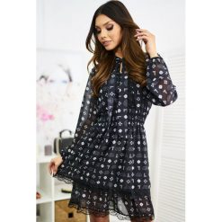 Sukienka Ou Louis Kolor Black1 OneSize. Czarne sukienki damskie Ligari Dresses, na co dzień, uniwersalny, w paski, z elastanu, eleganckie, bez kołnierzyka, bez rękawów. Za 89,99 zł.