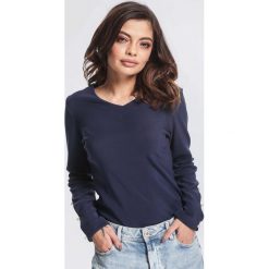Granatowa Bluzka More Suitable. Niebieskie bluzki damskie marki other, s, bez wzorów, z dzianiny, bez kołnierzyka, z długim rękawem. Za 39,99 zł.