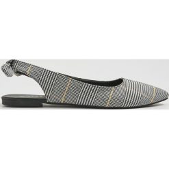 Baleriny z kokardą - Wielobarwny. Baleriny damskie Sinsay, bez wzorów, bez obcasa. Za 39,99 zł.