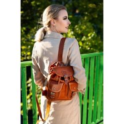 Plecak skórzany vintage Paolo Peruzzi S-69 brązowy - Brąz. Pomarańczowe plecaki damskie Paolo Peruzzi, bez wzorów, ze skóry, vintage. Za 329,99 zł.