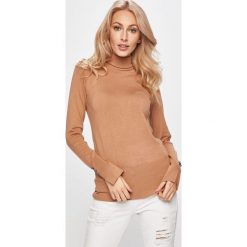 Guess Jeans - Sweter. Białe swetry damskie Guess Jeans, s, z aplikacjami, z elastanu, bez rękawów, bez kaptura. W wyprzedaży za 269,90 zł.