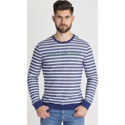 BLUZA PARRIS GUESS. Niebieskie bluzy męskie Guess, xl, z haftami, z okrągłym kołnierzem, bez rękawów, bez kaptura. Za 221,40 zł.
