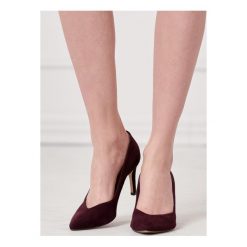 Szpilki bordowe 36 bordo. Czerwone szpilki w paski, z bawełny, eleganckie, z paskami. Za 697,00 zł.