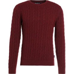 Barbour SANDA CREW Sweter merlot. Czerwone swetry klasyczne męskie Barbour, m, z bawełny. W wyprzedaży za 349,30 zł.