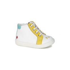 Buty Dziecko GBB FAMIA. Zielone trampki dziewczęce GBB, bez wzorów, bez zapięcia. Za 309,00 zł.